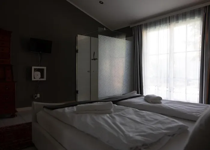 Elegant&hu Guest house *