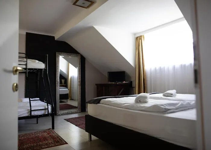 Guest house Elegant&hu